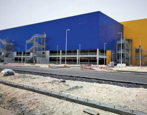Gulf Weekly Huge store takes shape for grand opening