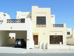 Gulf Weekly Villa with fine finishings