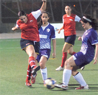 Gulf Weekly Ladies League action heats up