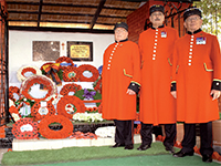 Gulf Weekly Paying respect to the fallen