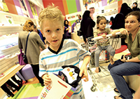 Gulf Weekly Taking huge strides for children’s fashion