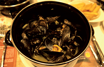 Gulf Weekly Mouth-watering mussels