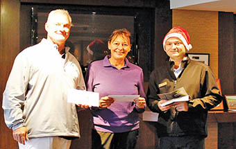 Gulf Weekly Rob & Debbie Lane take the honours