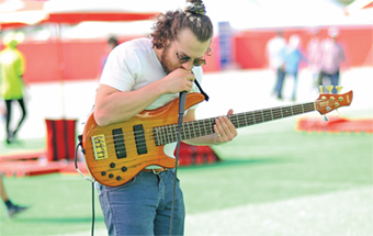 Gulf Weekly Scintillating, weird and wonderful acts entertain families during F1 weekend