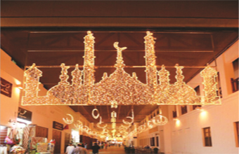 Gulf Weekly Lighting up the souq with traditions