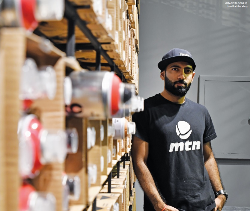 Gulf Weekly Breaking down barriers through art