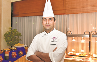 Gulf Weekly Bollywood flavours shine!