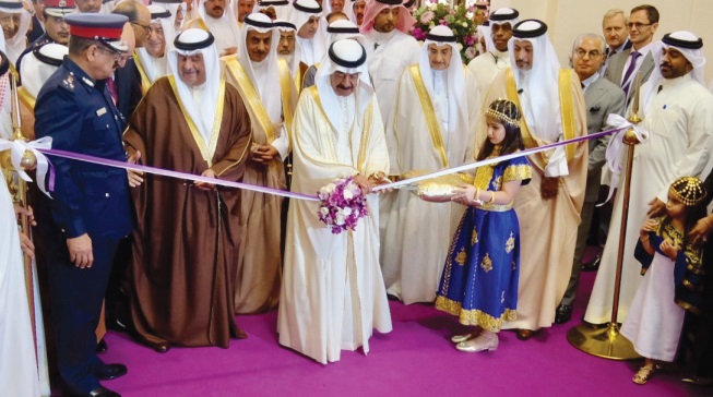 Gulf Weekly 50,000-plus visitors flock to the jewellery expo