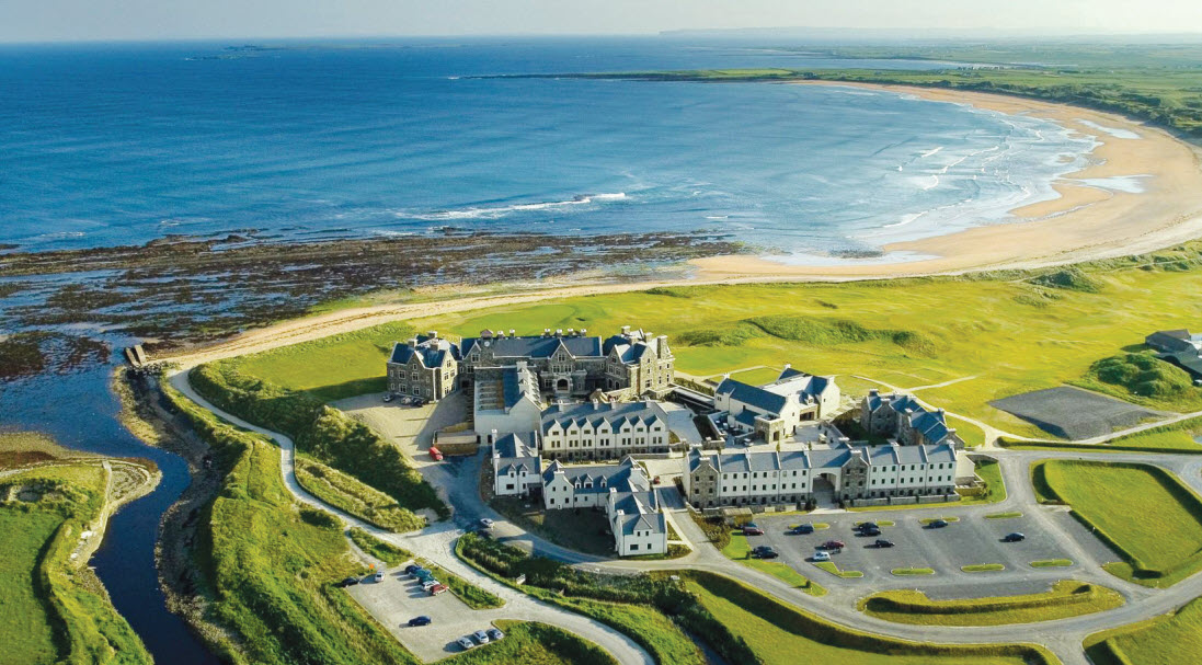 Gulf Weekly Trump finally gets go-ahead to build wall