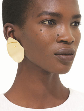 Gulf Weekly Keep it simple and stylish