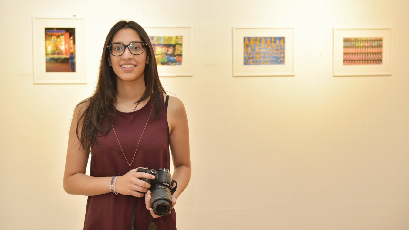 Gulf Weekly Focussing on a world of many images