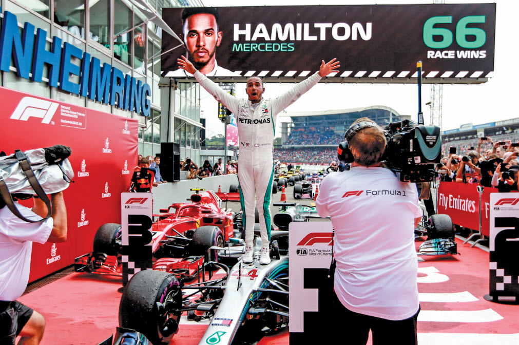 Gulf Weekly Hamilton’s back on top