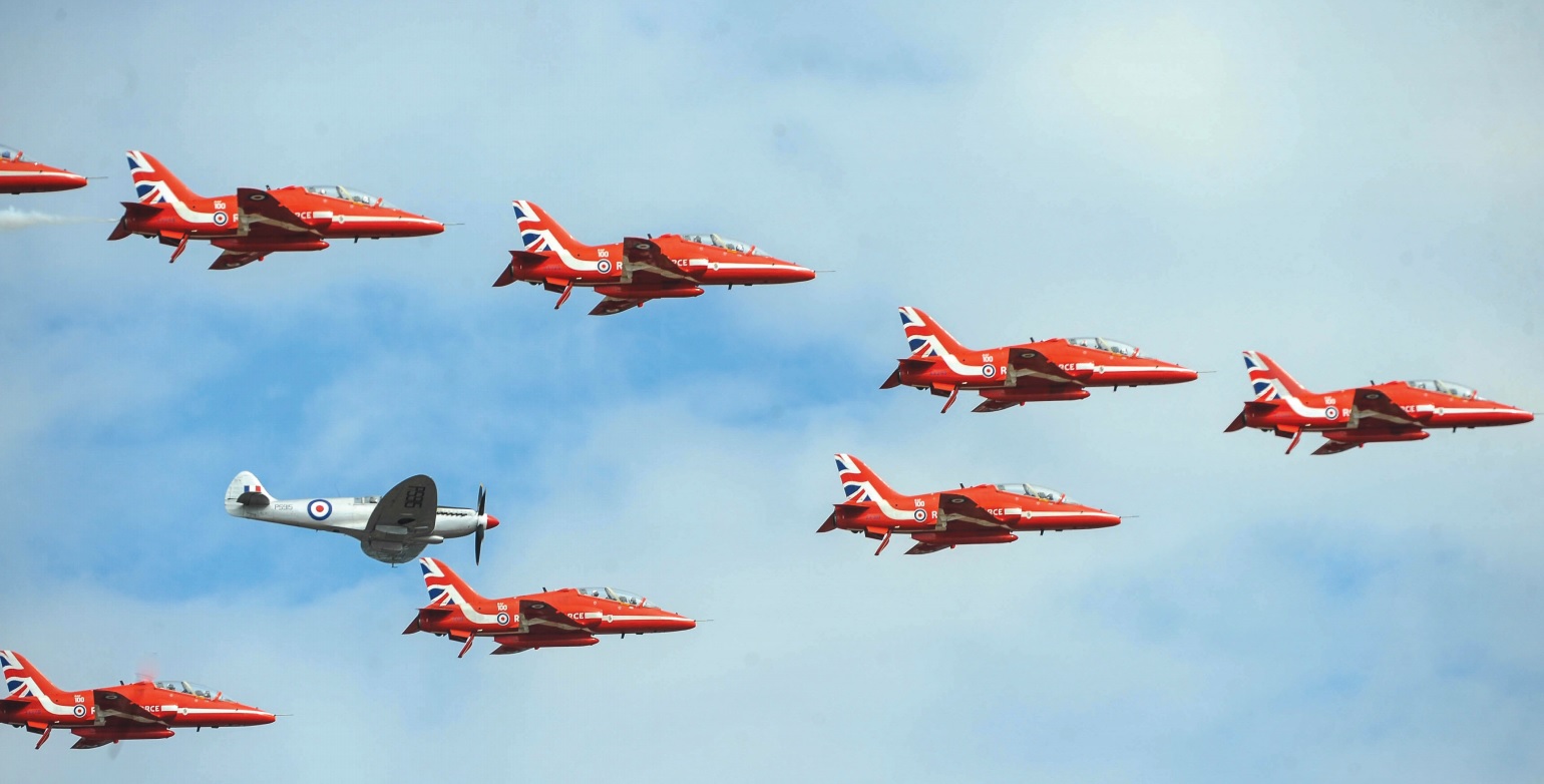 Gulf Weekly Phil’s flying high with images on show