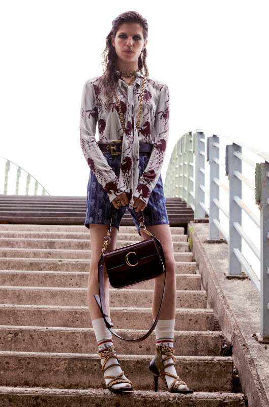 Gulf Weekly Horsing around with style