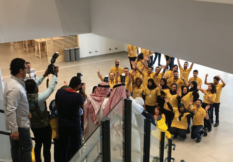 Shoppers flock to new store