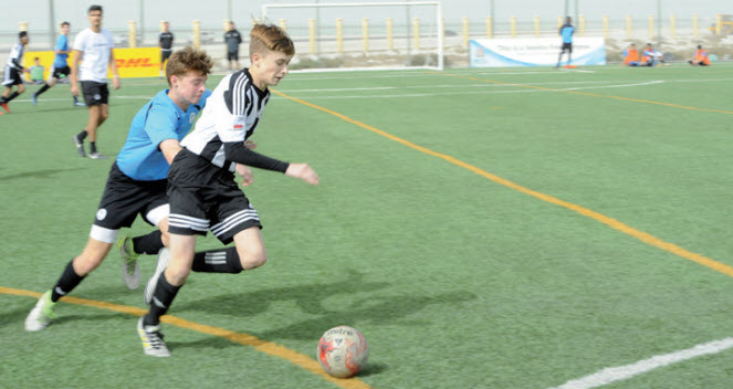 Gulf Weekly  YOUTH FOOTBALL