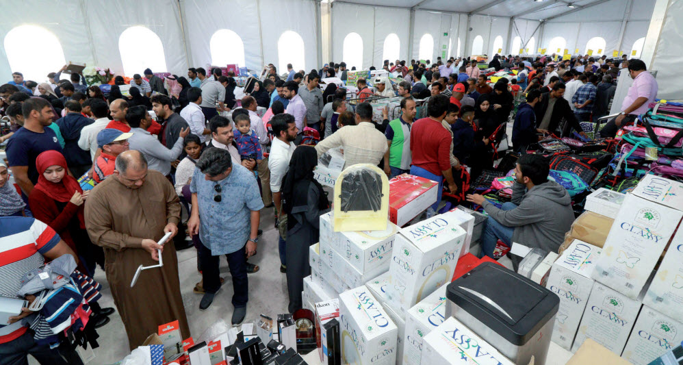 Gulf Weekly Stampede for bargains in the big Hidd tent