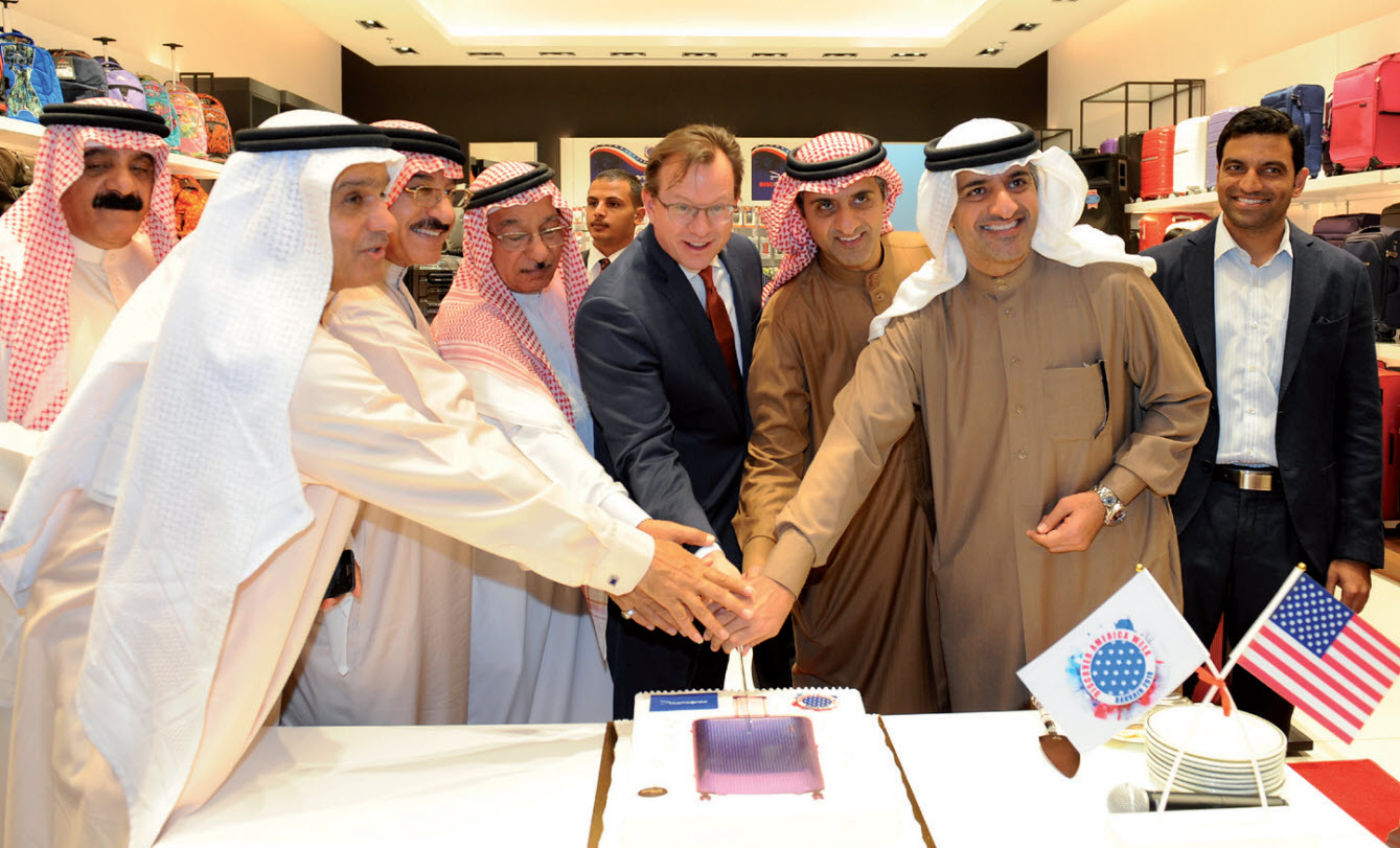 Gulf Weekly Packing up a retail punch