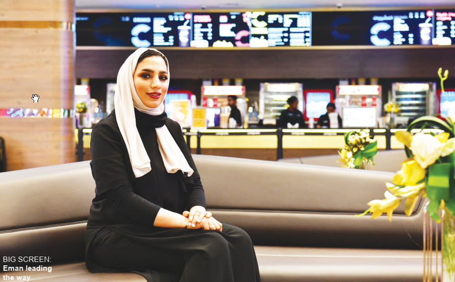 Gulf Weekly CAST IN LEAD ROLE