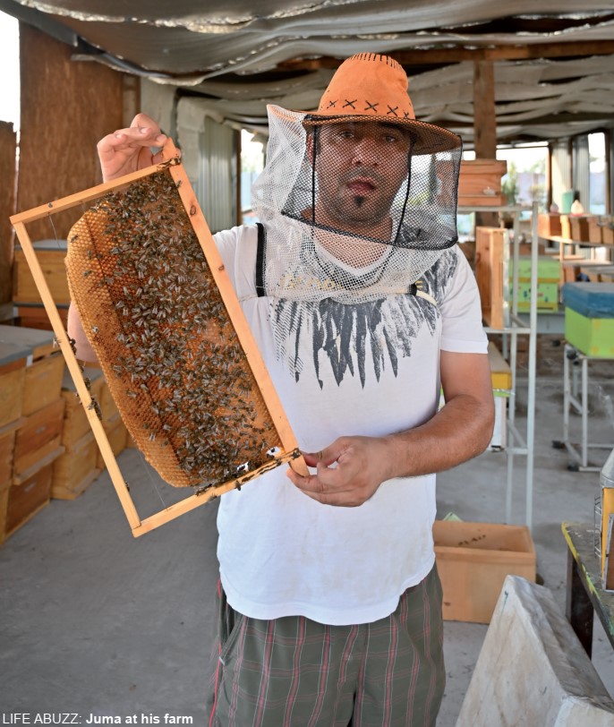 Gulf Weekly BAHRAIN’S BEE MAN