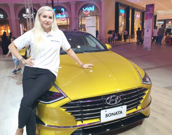Gulf Weekly Sensuous sportiness 