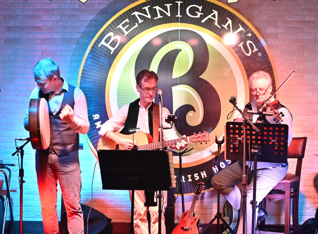 Gulf Weekly REVIEW: The O’Dwyers Band – Bennigans Amwaj 