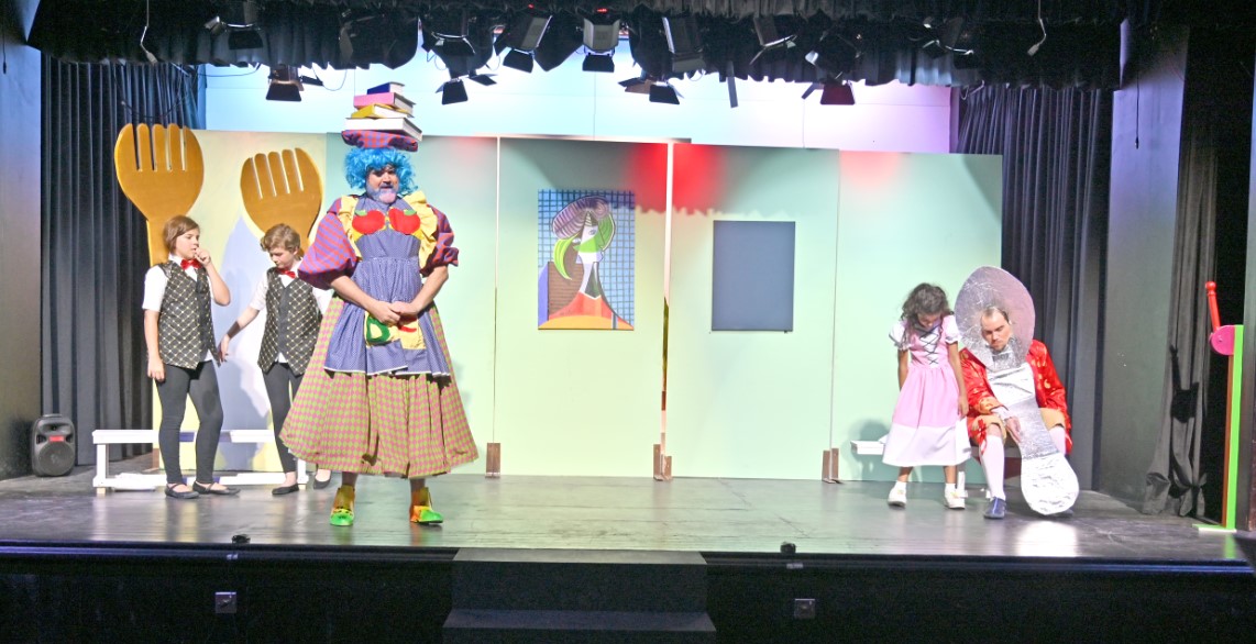 Gulf Weekly The Manama Theatre Club 