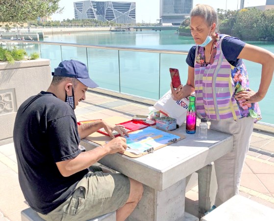Gulf Weekly Painting a message 