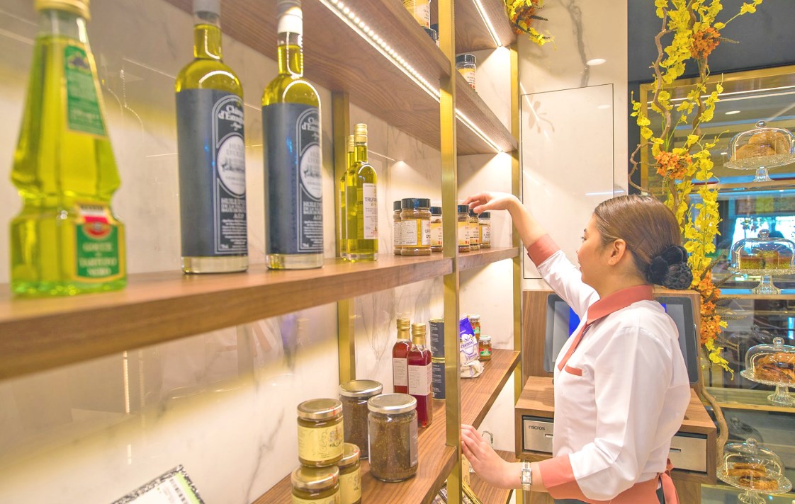Gulf Weekly A food boutique 