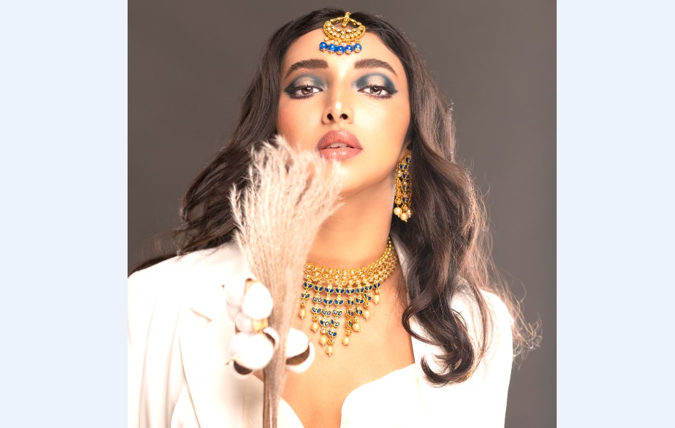 Gulf Weekly Glam it up!