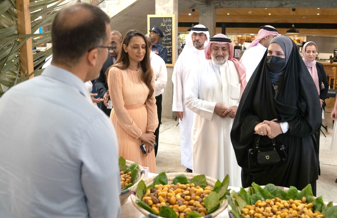 Gulf Weekly Celebrating the land of palms