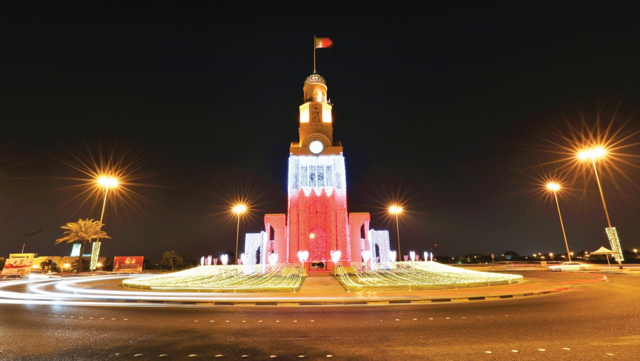 Gulf Weekly The merry   go rounds