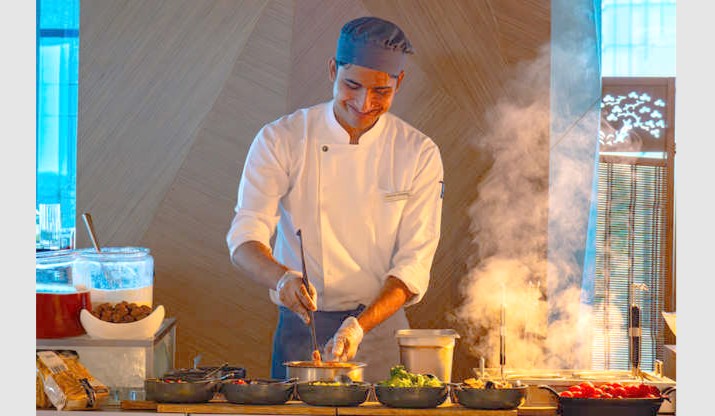 Gulf Weekly Fun and food at Hilton