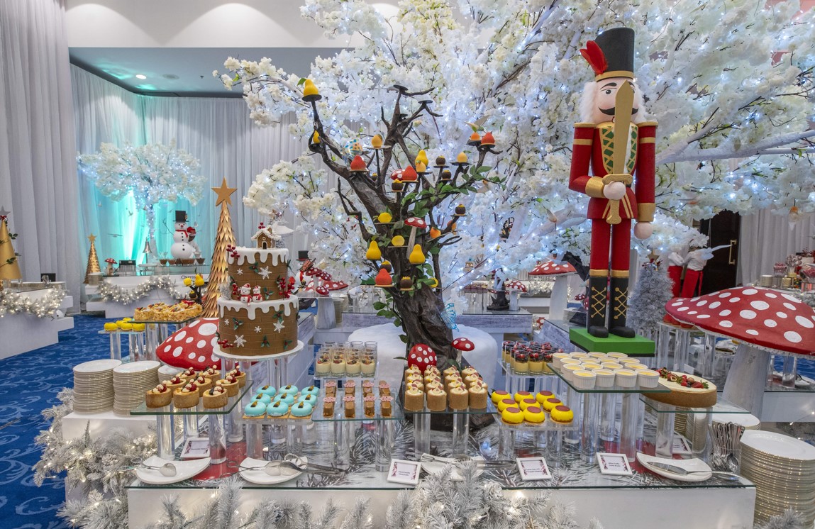 Gulf Weekly A party like no other at Ritz-Carlton