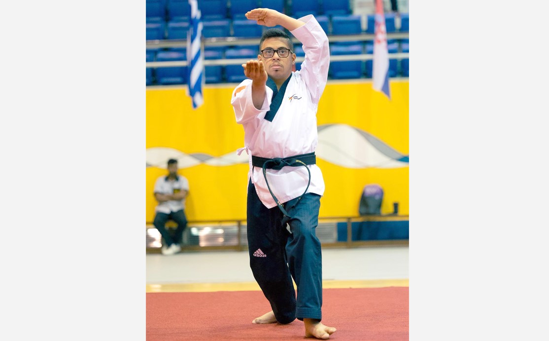 Gulf Weekly Breaking barriers