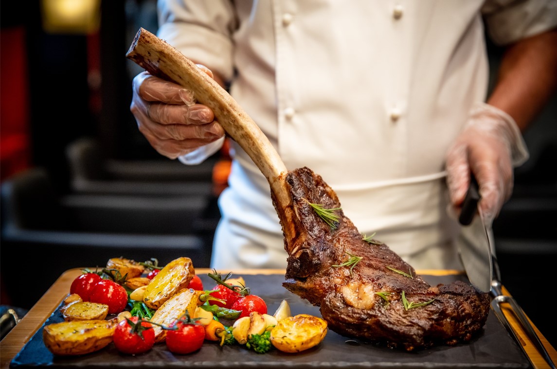Gulf Weekly Arabian Barbecue Nights at Ritz