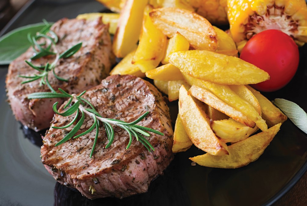 Gulf Weekly A feast for the Legendz