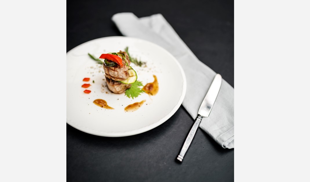 Gulf Weekly Sunday special for hospitality heroes