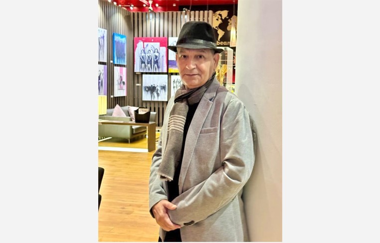 Gulf Weekly Art in motion