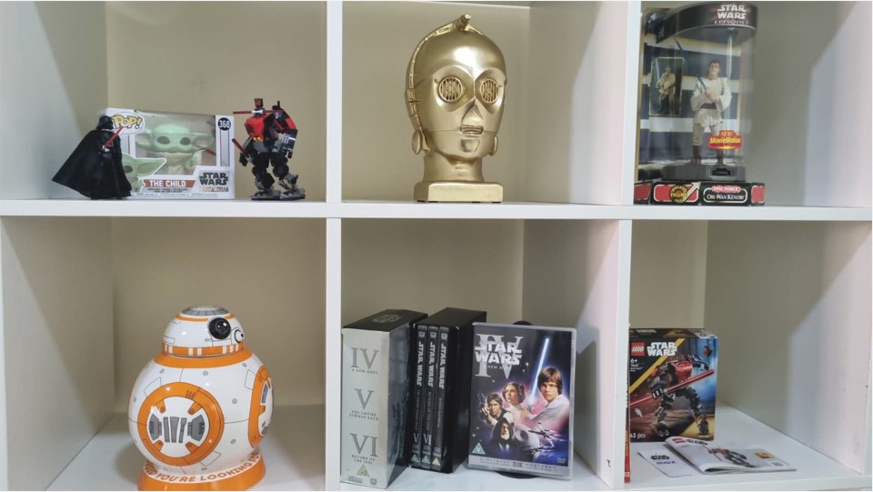 Gulf Weekly Reaching for the stars