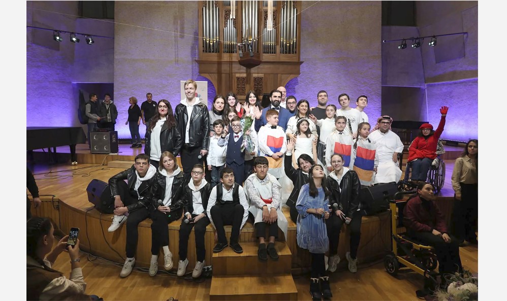 Gulf Weekly Music without limits